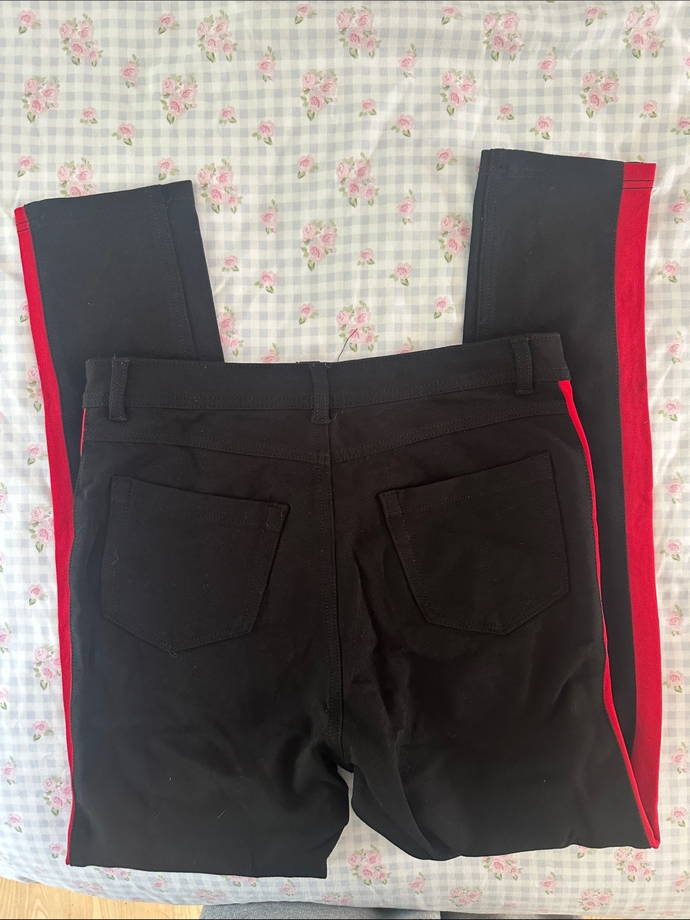 Forever 21 thick black w Red Side Stripe stretch jeggings size M - Picture 2 of 5